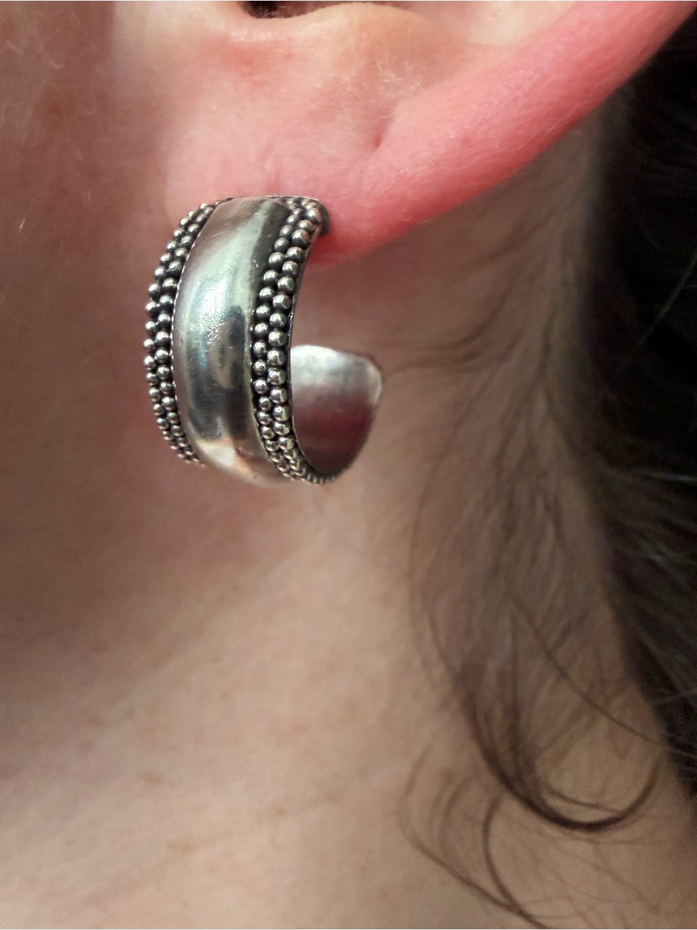 Vintage Sterling Silver Beaded Edge Hoop Earring - Silver